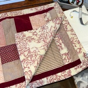 Pair of Pillow Shams